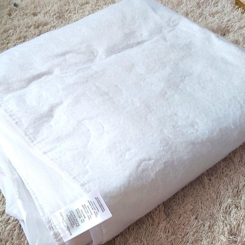 💝💝💝Mattress Protector - Picture 1 of 2